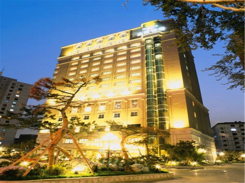 New Grand Dynasty Hotel Chaoyang  Ngoại thất bức ảnh